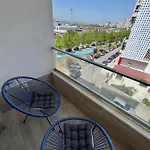 In City Centre Delux Διαμέρισμα