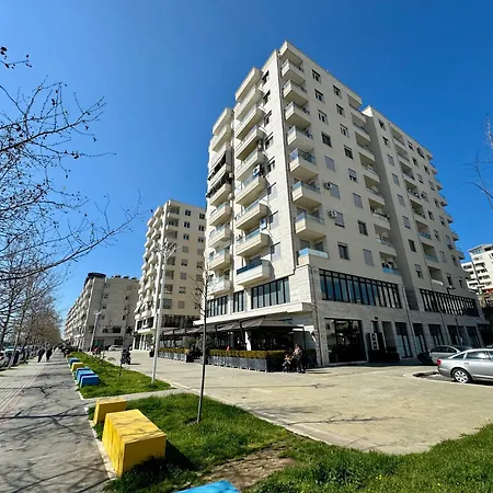 In City Centre Delux *