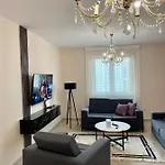 Apartament In City Centre Delux *