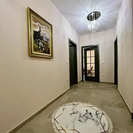 Apartamento In City Centre Delux Durrës